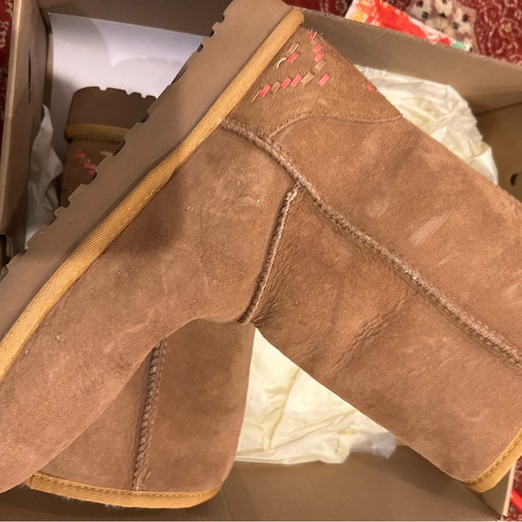 Ugg Rustic Weave boot Size 8 US - Picture 3 of 5